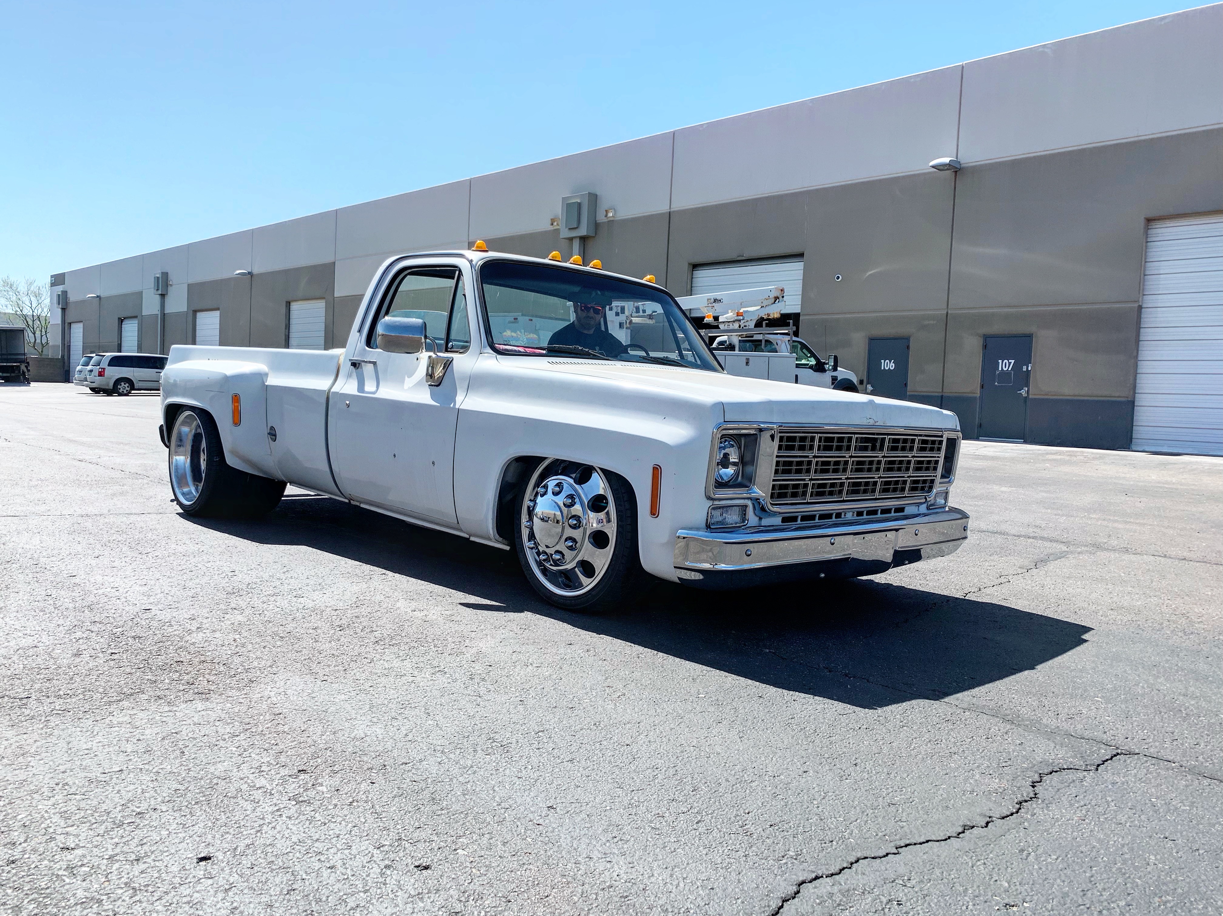 bagged chevy dually towing